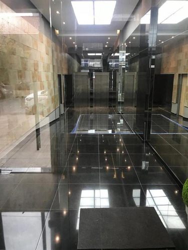 Imagen 4 de 4 de Venta Cochera Fija Cubierta En Diaz Colodrero 2890 Esquina