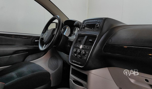 Imagen 8 de 9 de Dodge Grand Caravan 2017 3.6 Sxt At