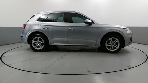 Audi Q5 2.0 45 SELECT DCT 4WD