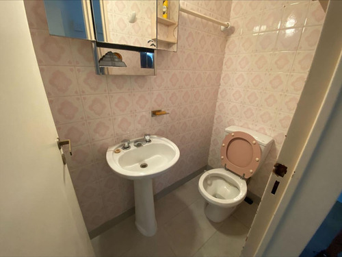 Imagen 14 de 24 de Venta Excelente Departamento 5º Piso De 4 Ambientes En Pleno Centro De Adrogue