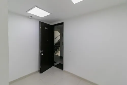 Oficina En Venta En Chico Reservado. Cod V1021332