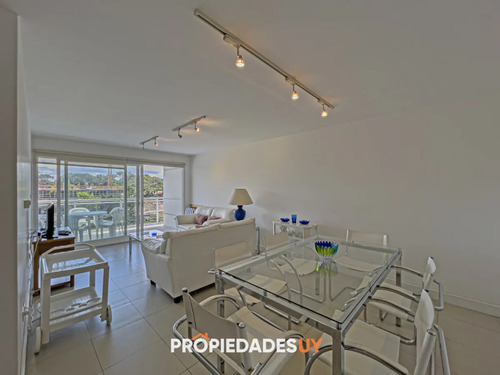 Apartamento - Venta Y Alquiler- 2 Dormitorios - Aidy Grill - Punta Del Este