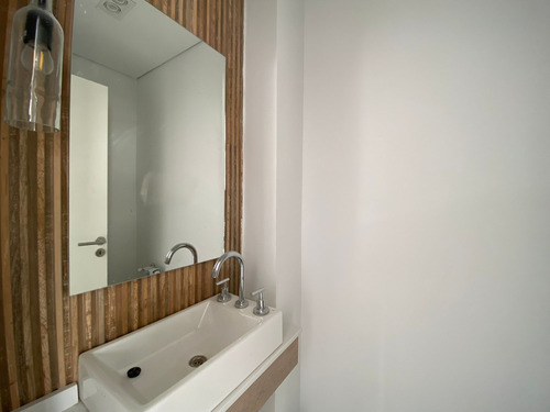 Venta Casa Housing - Nuevo Poeta Lugones - 2 Dorm