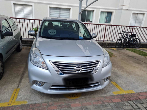 Nissan Versa 2013 1.6 16v Sl Flex 4p