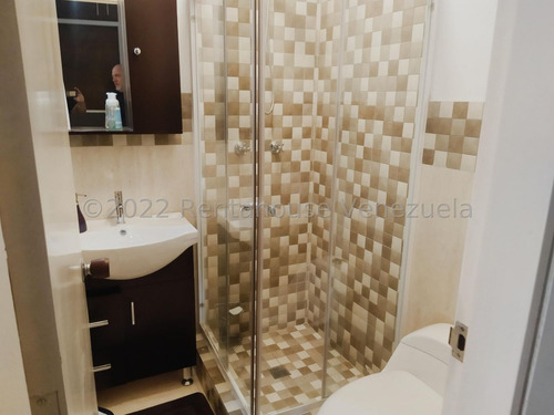 Mb Apartamento (pent-house) En Venta En Colinas De Bello Monte, Distrito Metropolitano