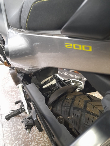 Imagen 11 de 15 de Moto Husqvarna Svartpilen 200 - Dolar Preferencial Motoswift
