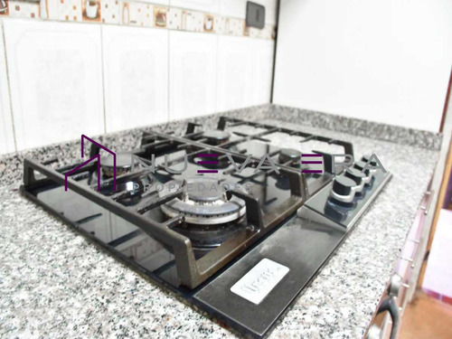 Casa De 2 Pisos 3d 2 B En Maipú (94475)