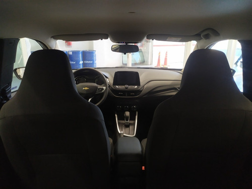 Imagen 5 de 21 de Chevrolet Onix Ltz 1.0t At Nq