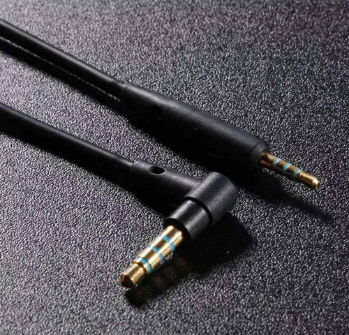Cable Auxiliar Para Qc25 Microfono Y Control De Volumen Color Negro