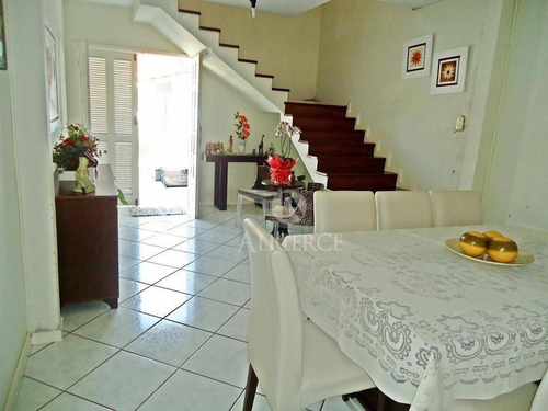 Imagem 12 de 30 de Casa Com 5 Dormitórios À Venda, 230 M² Por R$ 810.000,00 - Barreiros - São José/sc - Ca0304
