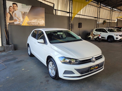 Volkswagen Polo 1.0 MPI TOTAL