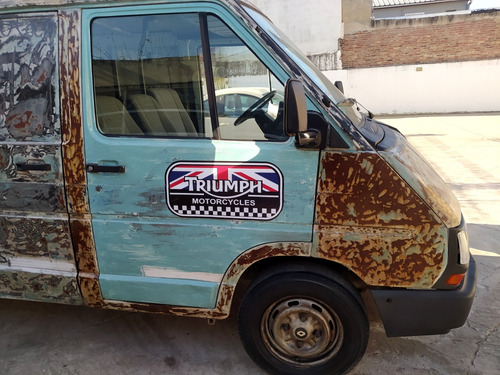 Renault Trafic 2.0 Nafta Con Gnc