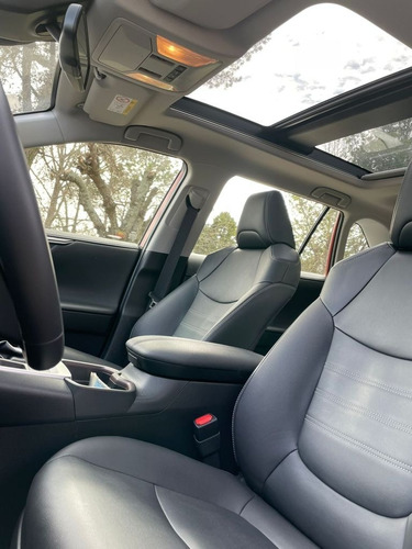 Imagen 8 de 11 de Toyota Rav4 Hybrid