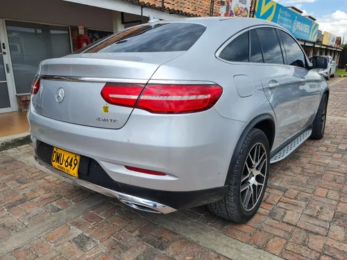 Mercedes-Benz Clase GLE GLE 350D 4Matic 3.0cc AT AA 4X4