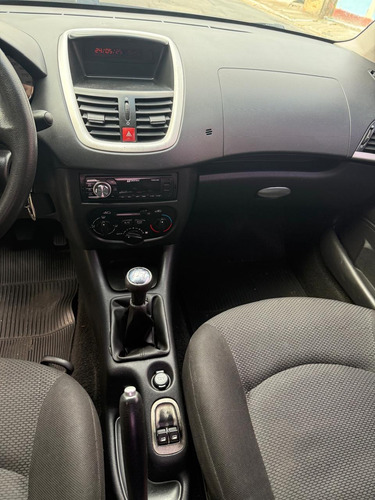 Peugeot 207 Passion 1.4 Xr Flex 4p