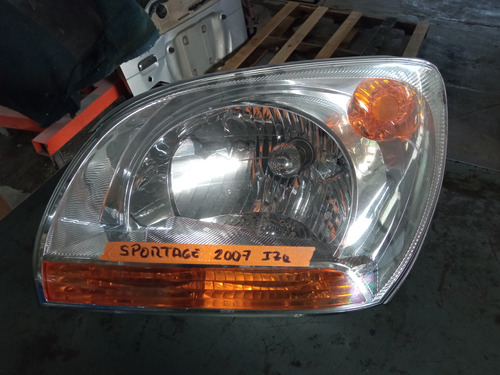 Faro Izquierdo Kia Sportage 2007