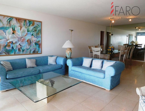 Imagen 10 de 30 de Apartamento En Mansa 3 Dormitorios Y Dependencia - Punta Del Este Mansa