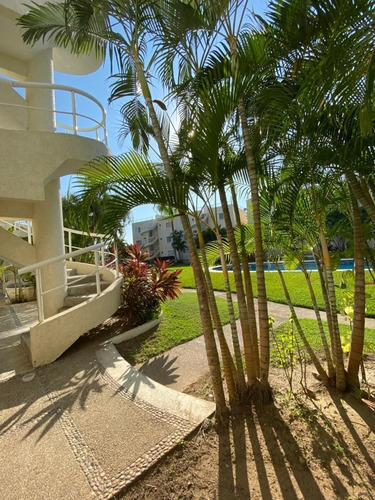 Imagen 17 de 30 de Bonita Villa Y Departamento A Unos Pasos De La Playa