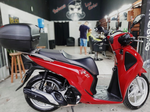 Imagem 3 de 13 de Honda Sh 150