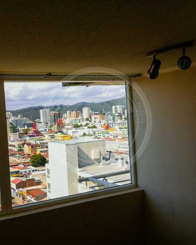 Departamento En Edificio Civic (73863)