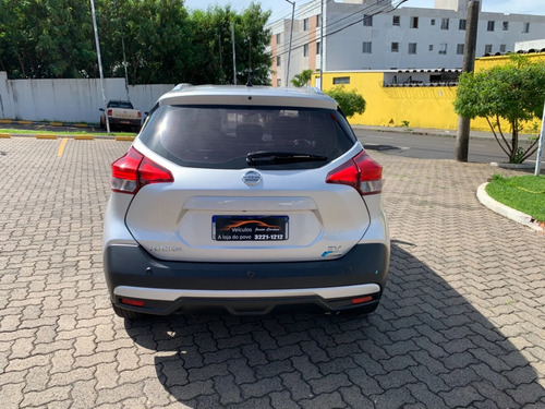 Nissan Kicks 1.6 16V FLEXSTART SV 4P XTRONIC