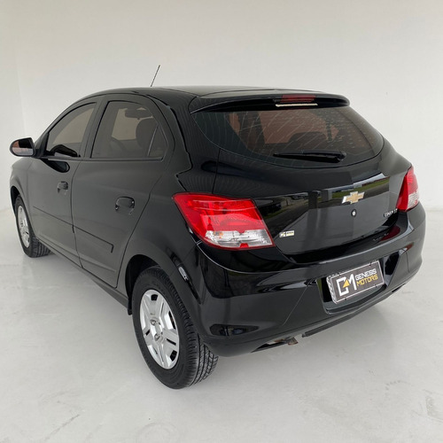 Imagem 6 de 13 de Chevrolet Ônix Flexpower 1.0 Lt 2015