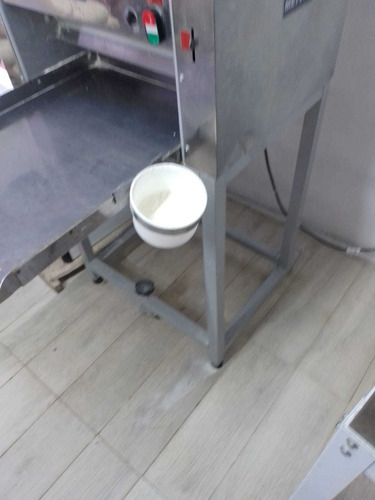 Imagen 3 de 5 de Vendo Sobadora