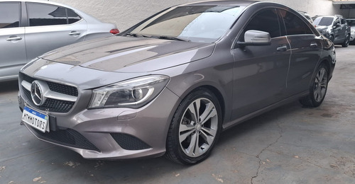 Mercedes-Benz Classe Cla 1.6 Urban Turbo Flex 4p