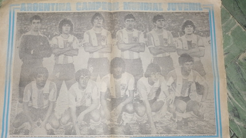 Diario Cronica * Argentina Campeon Mundial 1979 - Maradona