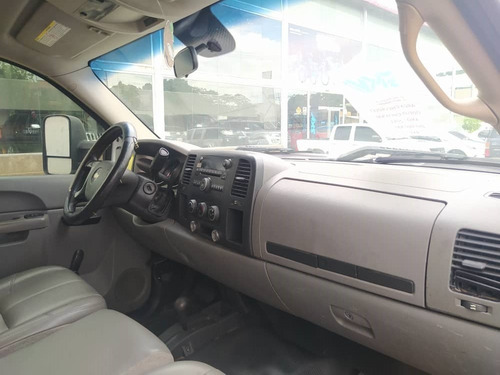 Imagen 6 de 8 de Chevrolet 3500 Hd