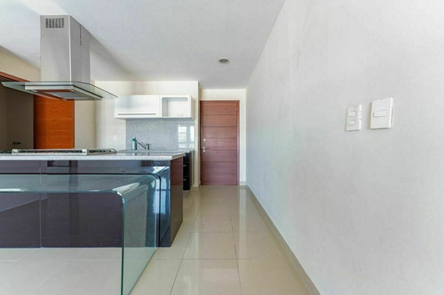 Imagen 2 de 16 de Departamento En Venta En Presa Falcon 243, Col Granada