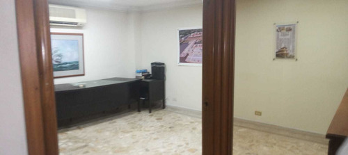 Imagen 10 de 23 de Arriendo O Vendo Edificio Comercial Recreo - Barranquilla