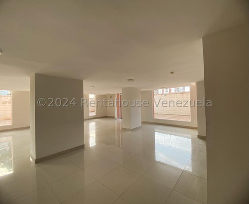 Renta House Trae Para Ti, Espectacular Apartamento En Venta En Obra Gris, Para Ser Remodelado A Tu Gusto. Ideal Para Ti Que Buscas Modernismo Y Comodidad. Maritza Lucena Tu Asesora De Confianzaa