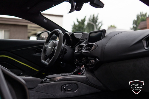 Aston Martin Vantage F1 2023