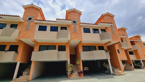Imagen 2 de 14 de 161465 Lerry Paez 0414-9408606 Venta Townhouse Res Villa Monaco El Trigal Valencia Solo Clientes