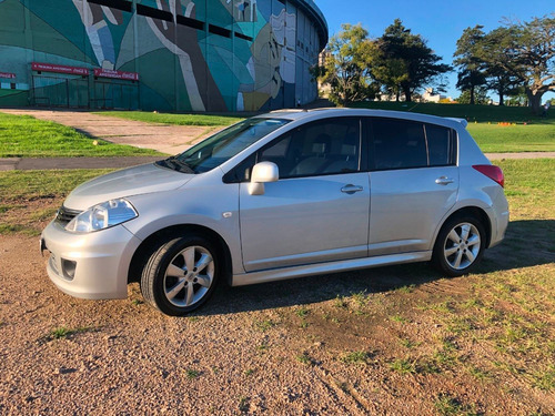 Nissan Tiida Hb 1.8 Special Edition At 2013