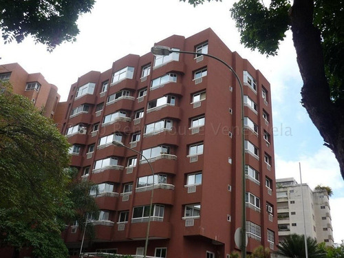 Apartamento En Alquiler Ubicado En El Rosal, Chacao. Dianacamargo 24-6768.