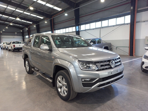 Imagen 8 de 17 de Volkswagen Amarok Highline V6 258 Cv O Km Aj