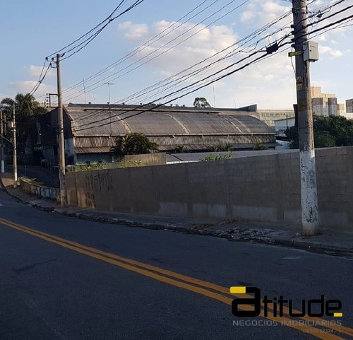 Imagem 1 de 6 de Linda Área Em Barueri - 3585