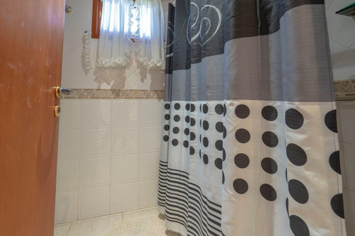 Imagen 21 de 30 de Casa En Venta - 7 Ambientes - Pinamar Iglesia