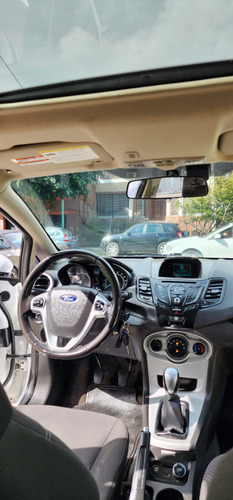 Ford Fiesta Kinetic 1.6 Sedan Se Plus 120cv