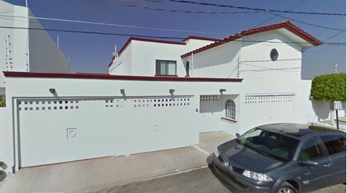 Casa Remodelada En **queretaro** Alta Plusvalia, A Muy Bajo Precio, Casa De Oportunidad 