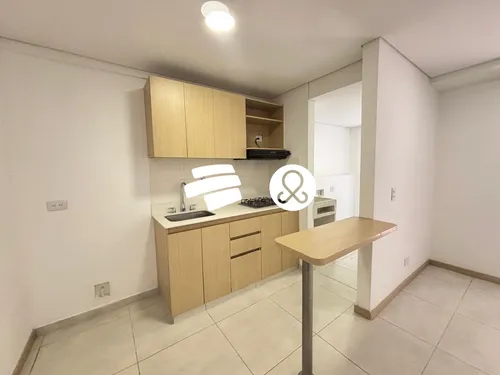 Vendo Apartamento En Itagüí, Con Terraza, A Dos Cuadras Del Parque Principal
