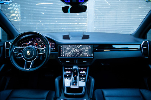 Porsche Cayenne 2022