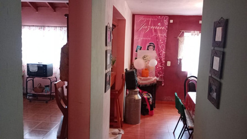Merlo Norte, Venta Casa 3 Amb Escritorio Galería Fondo Garage Pasante Reciclada A Nuevo, Cerca Autopista Del Oeste Y Camino De La Ribera