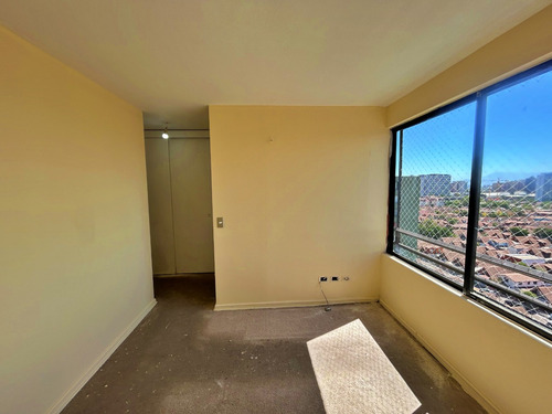 Piso 13 Dpto. 3 Dorm + 2 Baños, Froilán Roa, La Florida