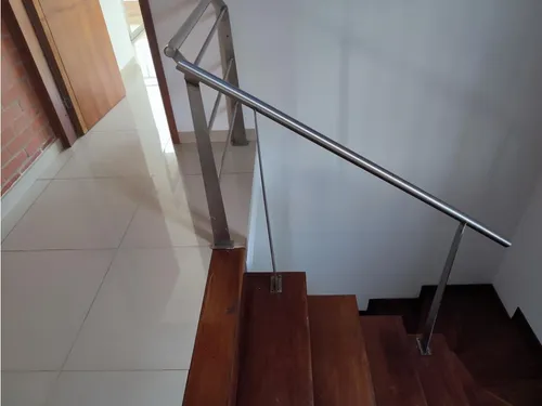 Venta Casa De 258mts2 Condominio En El Castillo, Jamundí 7384.