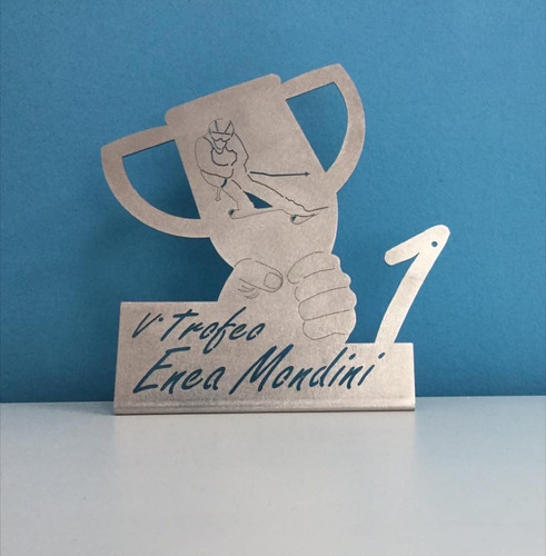 Imagen 5 de 7 de 22 Trofeo Placa Plateada Futbol Patin Tenis Golf X 15 Cm