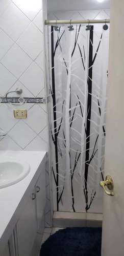 Alquiler De Centrico Apartamento Tipo Estudio 48 M2 En Sebucan Pozo De Agua Y Gimnasio. X7q