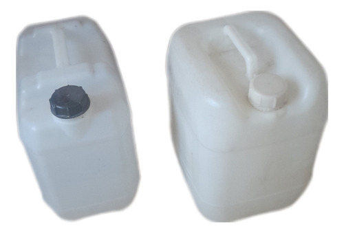 Bidon Bines Plastico 20 /25 Lts. Reforzado Con Tapa Haycant